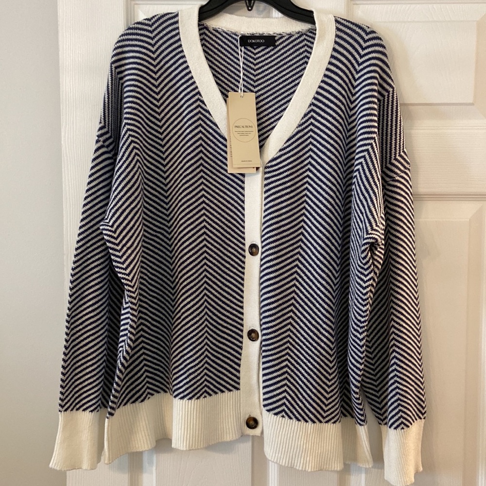 DOKOTOO Navy Blue and White Cardigan Sweater length 27” bust 50” - Picture 4 of 8